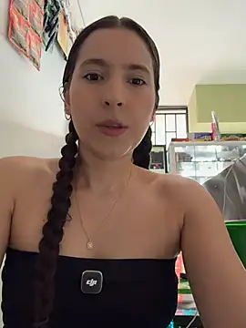 LittleDoll    online show from 1, 8, 2026