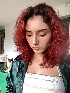 LiliJones  online show from 31, 1, 2025