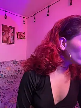 LiliJones  online show from 15, 3, 2025