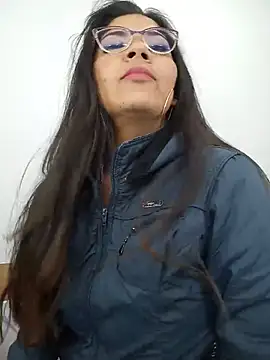 Luna Dumont online show from 21, 5, 2026