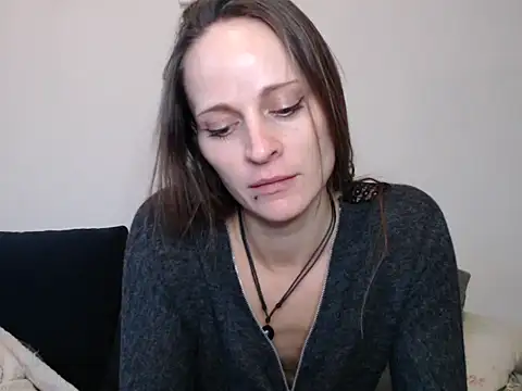 naikah714 online show from 15, 12, 2024