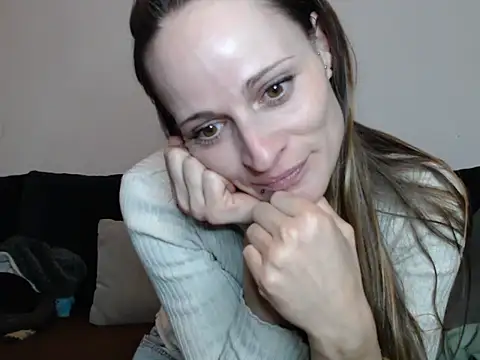 naikah714 online show from 3, 2, 2025