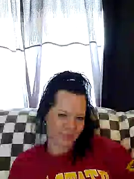 Snapshot of SidneyRaee chatting on 3, 1, 2025 SidneyRaee online show from 3, 1, 2025