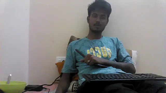 Snapshot of just_fucks chatting on 26, 9, 2025 just fucks online show from 26, 9, 2025