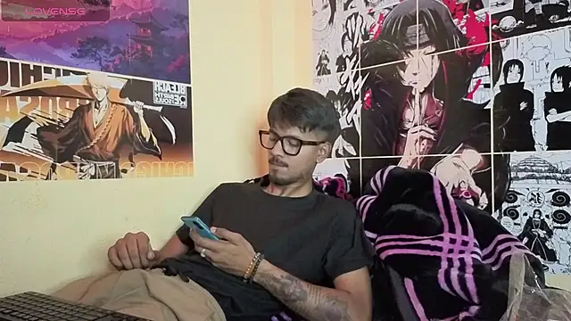 just fucks online show from 13, 4, 2026