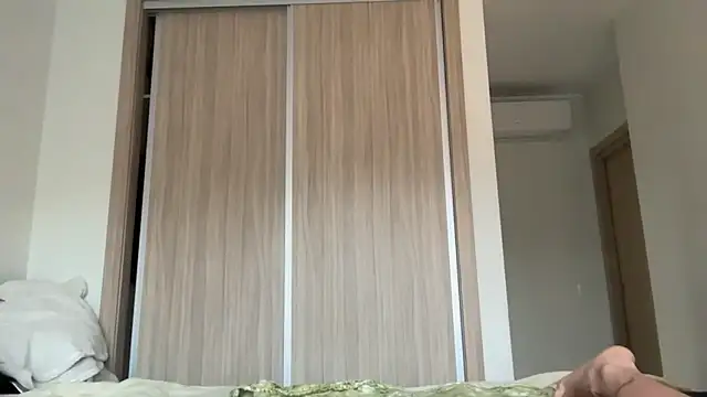 Snapshot of naughtyhollyxxxx chatting on 20, 3, 2025 naughtyhollyxxxx online show from 20, 3, 2025