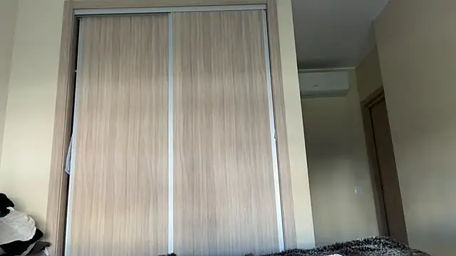 Snapshot of naughtyhollyxxxx chatting on 23, 9, 2025 naughtyhollyxxxx online show from 23, 9, 2025