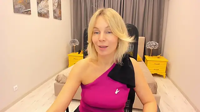 Sinty Devis online show from 17, 2, 2025