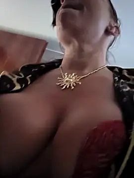 TheGoddessBianca online show from 2, 10, 2025