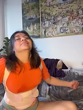 Snapshot of Nina-Eros1 chatting on 27, 2, 2026 Nina-Eros1 online show from 27, 2, 2026