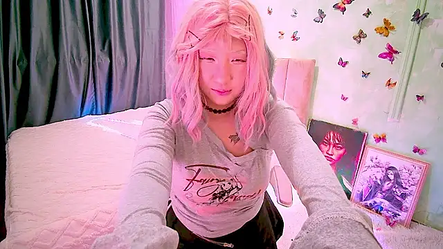 Akemilun online show from 7, 1, 2026