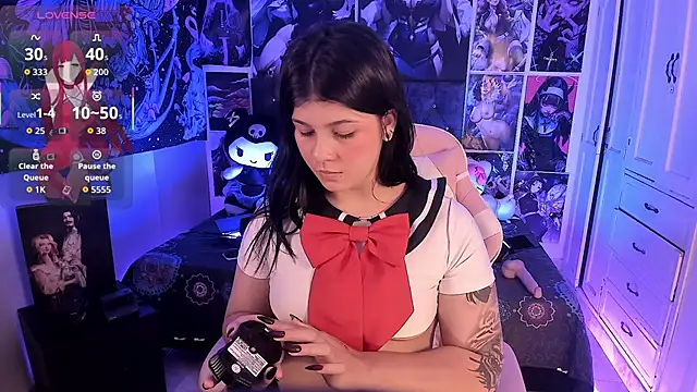 LanaKyutt online show from 24, 4, 2026
