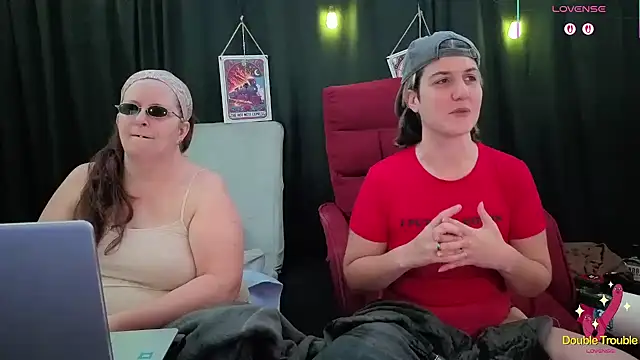 Sexy Mama-69 online show from 14, 12, 2025