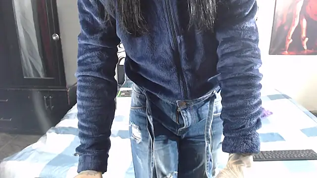 emma onassis 17 online show from 4, 11, 2025