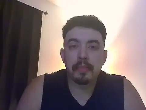 Snapshot of JamesCameron08 chatting on 18, 9, 2025 JamesCameron08 online show from 18, 9, 2025