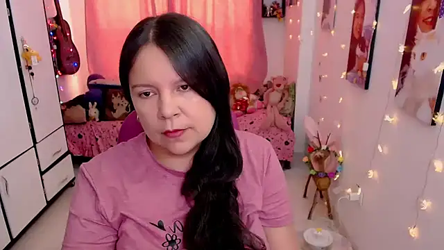 claryssa  online show from 30, 4, 2026