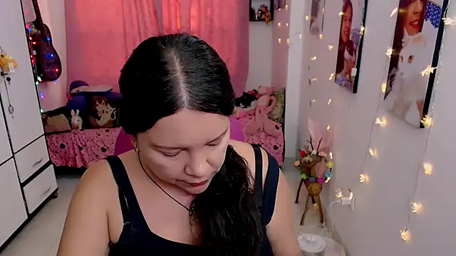 claryssa  online show from 4, 5, 2026