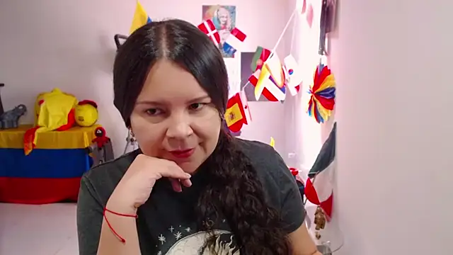 claryssa  online show from 6, 7, 2026