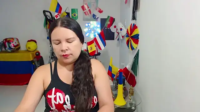 claryssa  online show from 10, 7, 2026