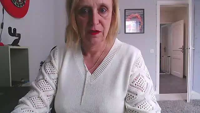 legalyblond online show from 8, 5, 2026