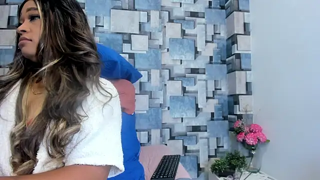 Snapshot of angel_dthroatt chatting on 27, 5, 2026 angel dthroatt online show from 27, 5, 2026
