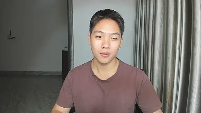 Snapshot of Oliver_Nl chatting on 6, 12, 2024 Oliver Nl online show from 6, 12, 2024