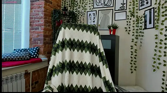 Melissa Wells online show from 5, 5, 2026
