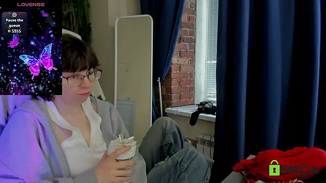 Melissa Wells online show from 5, 7, 2026
