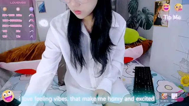 Snapshot of Ly__ chatting on 3, 3, 2026 Ly online show from 3, 3, 2026