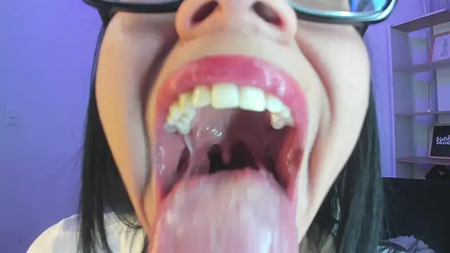 Katty mouth online show from 16, 3, 2026