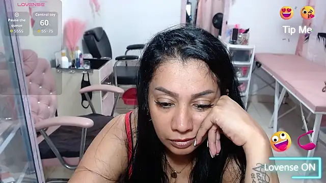 titsbiglovers online show from 28, 7, 2026