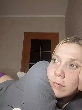 LeraSweet online show from 3, 10, 2025