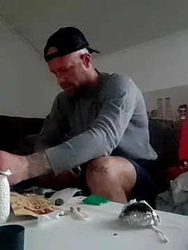 eltoulou online show from 18, 3, 2025