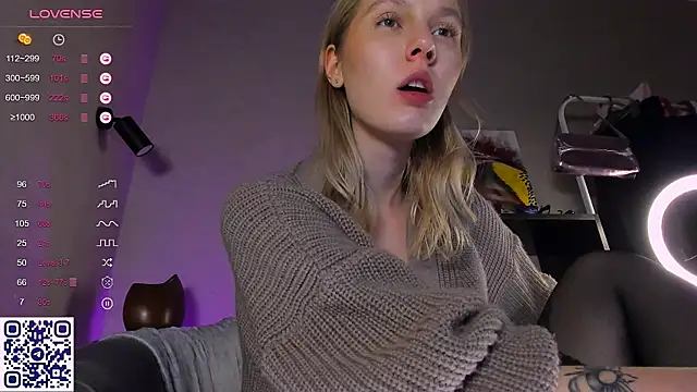 Snapshot of _alexanotitle chatting on 11, 12, 2024 alexanotitle online show from 11, 12, 2024