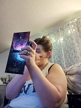 Snapshot of BeckiTooSweet chatting on 25, 2, 2025 BeckiTooSweet online show from 25, 2, 2025