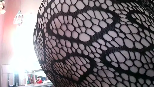 Snapshot of BeckiTooSweet chatting on 1, 3, 2025 BeckiTooSweet online show from 1, 3, 2025