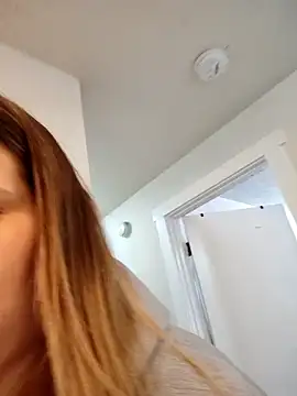 Snapshot of BeckiTooSweet chatting on 13, 3, 2025 BeckiTooSweet online show from 13, 3, 2025