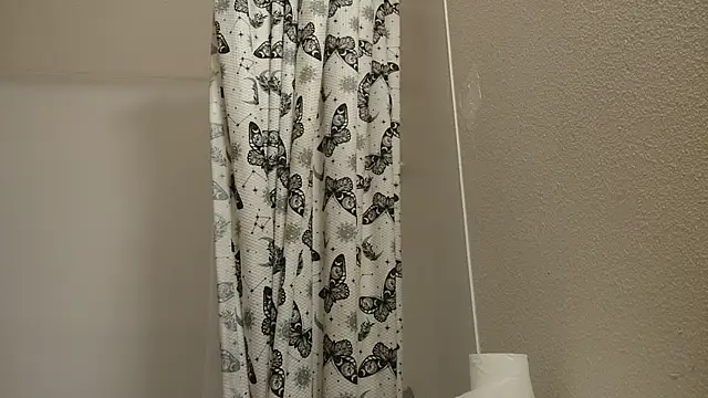 Snapshot of BeckiTooSweet chatting on 26, 10, 2025 BeckiTooSweet online show from 26, 10, 2025