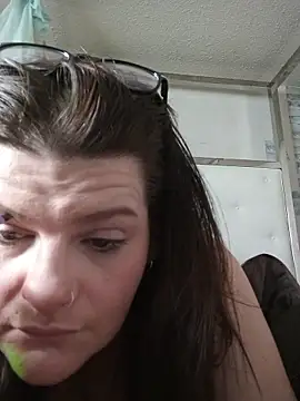 Snapshot of BeckiTooSweet chatting on 7, 11, 2025 BeckiTooSweet online show from 7, 11, 2025