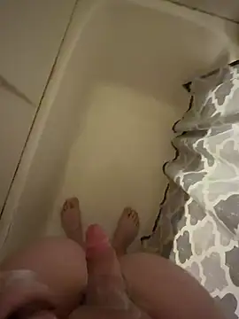 Snapshot of bjim03425 chatting on 4, 3, 2026 bjim03425 online show from 4, 3, 2026