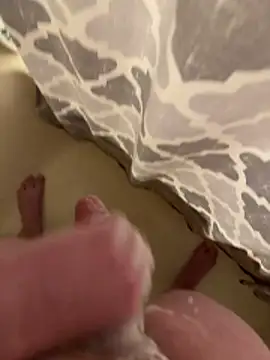 Snapshot of bjim03425 chatting on 9, 3, 2026 bjim03425 online show from 9, 3, 2026