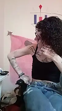 Snapshot of SuccubusTatuada chatting on 20, 9, 2025 SuccubusTatuada online show from 20, 9, 2025