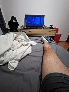 Snapshot of crissbadboy chatting on 19, 10, 2025 crissbadboy online show from 19, 10, 2025