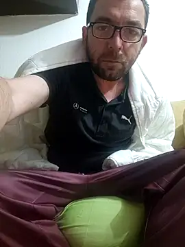 Snapshot of crissbadboy chatting on 1, 12, 2025 crissbadboy online show from 1, 12, 2025