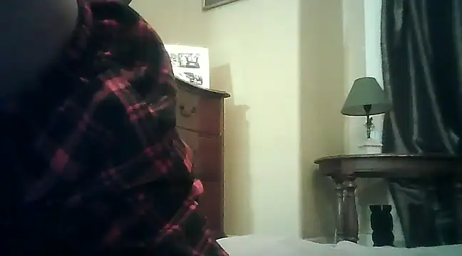 CaramelDipper online show from 15, 12, 2024