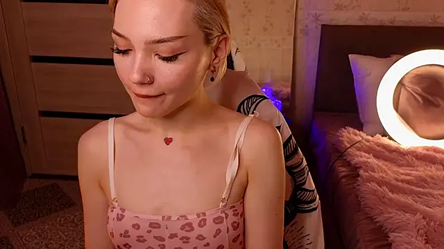 SandraBoyl online show from 5, 1, 2025