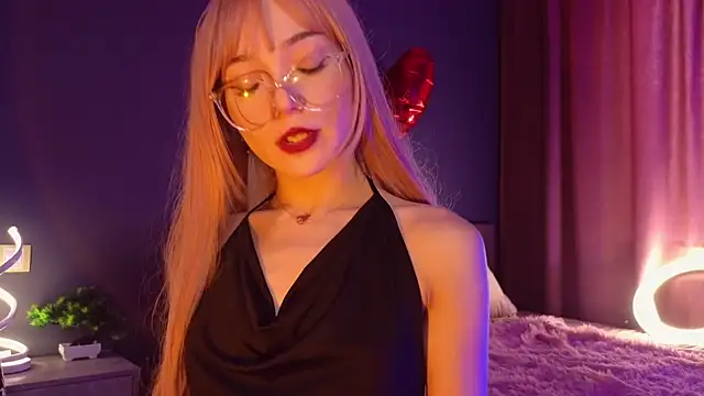 SandraBoyl online show from 3, 3, 2025