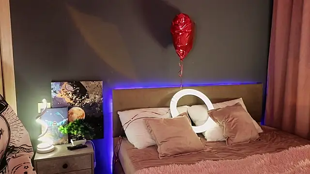 SandraBoyl online show from 22, 3, 2025