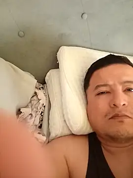 Snapshot of LusoCol chatting on 20, 10, 2025 LusoCol online show from 20, 10, 2025