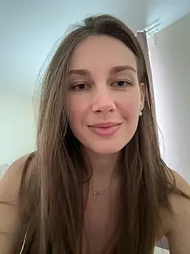 JasminJames online show from 14, 4, 2026
